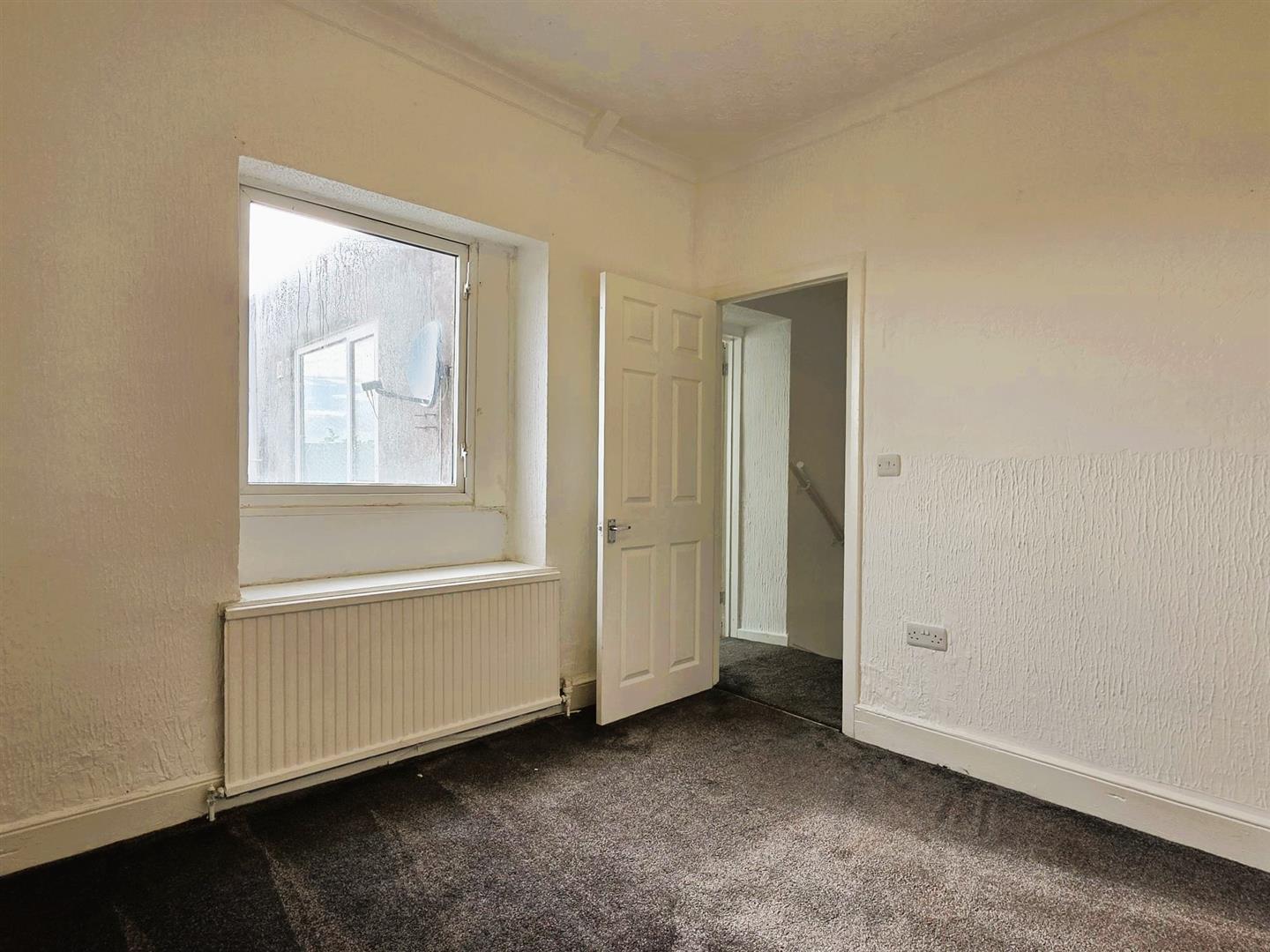 Dillwyn Street, Llanelli, SA15 1BU